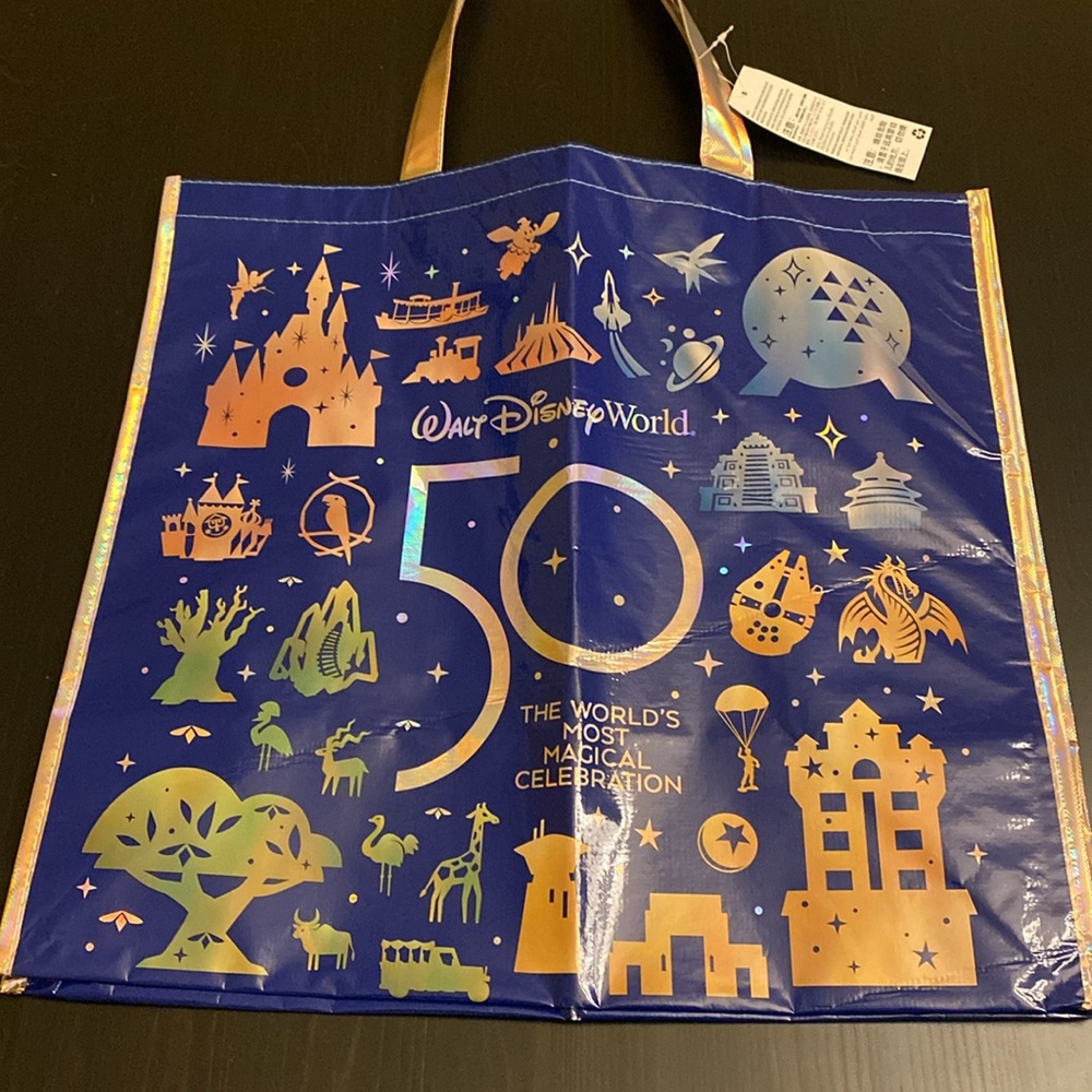 DISNEY WORLD 🌎 50th Anniversary reusable totes! NWT no longer sold! - Picture 4 of 5